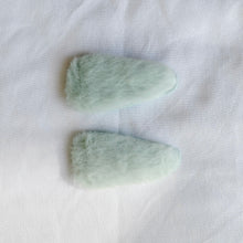 Load image into Gallery viewer, 2-Piece Furry Hair Clips