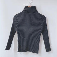 Load image into Gallery viewer, Turtleneck Sweater (1-7 yo)