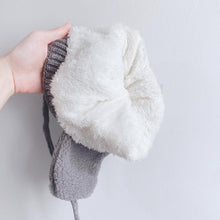 Load image into Gallery viewer, Kids Fleece Earmuff Hat (2-12yo)