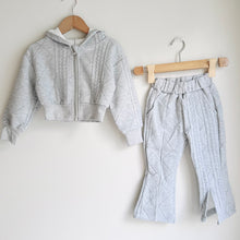 Load image into Gallery viewer, Brielle Sweater Suit (1-8 yo)