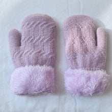 Load image into Gallery viewer, Knitted Mittens (1-3 yo)