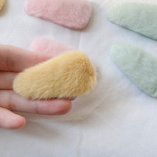 Load image into Gallery viewer, 2-Piece Furry Hair Clips