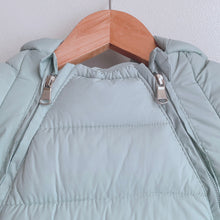 Load image into Gallery viewer, Snow Onesie (Infants)