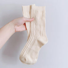 Load image into Gallery viewer, Women’s Winter Socks