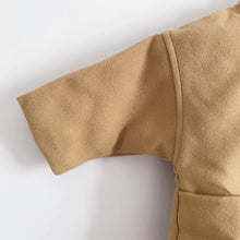 Load image into Gallery viewer, Andri Woolen Coat (3-11yo)