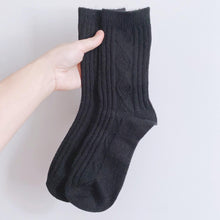 Load image into Gallery viewer, Women’s Winter Socks