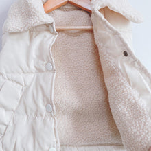 Load image into Gallery viewer, Kansas Vest Sweater (3-12 yo)