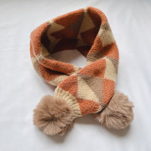 Load image into Gallery viewer, New! Knot Scarf (1-8 yo)
