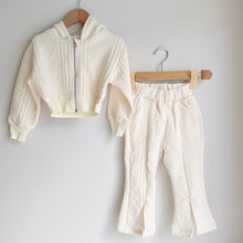Load image into Gallery viewer, Brielle Sweater Suit (1-8 yo)

