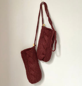 KNITTED MITTENS (ADULTS)