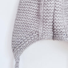 Load image into Gallery viewer, Knitted Winter Hat (2-12yo)
